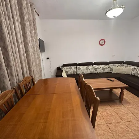 Apartman Sophia Daily 3 Tirana